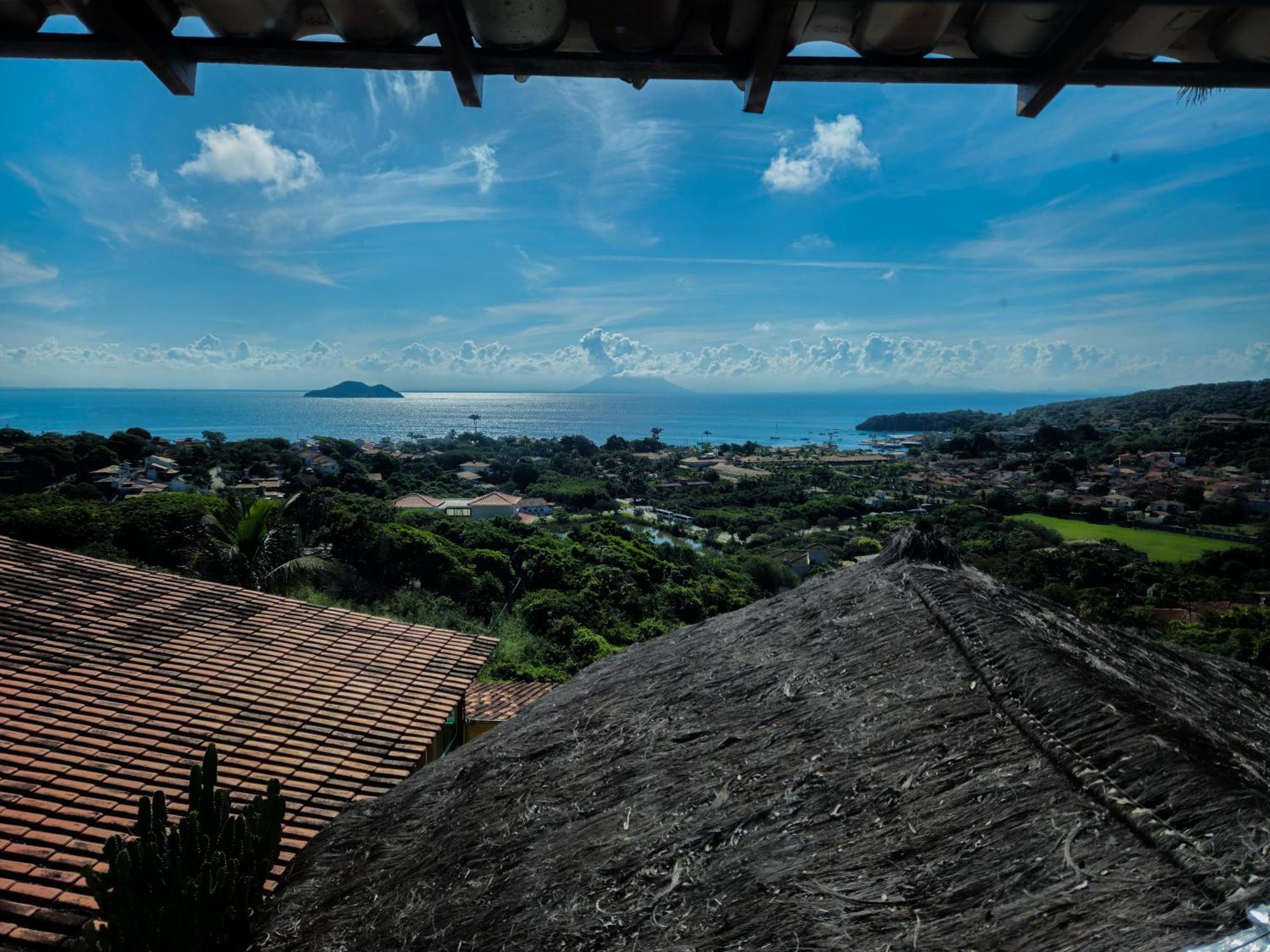 Отель Bella Vista Ocean View Armacao dos Buzios Экстерьер фото View of the town