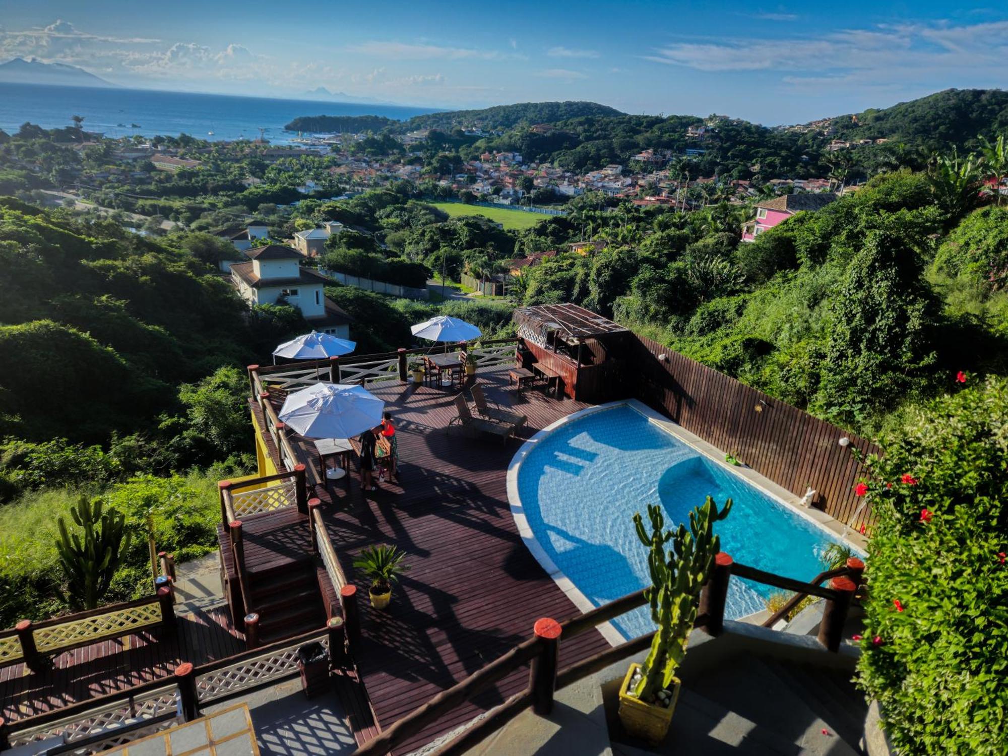 Отель Bella Vista Ocean View Armacao dos Buzios Экстерьер фото View of the town from the hotel